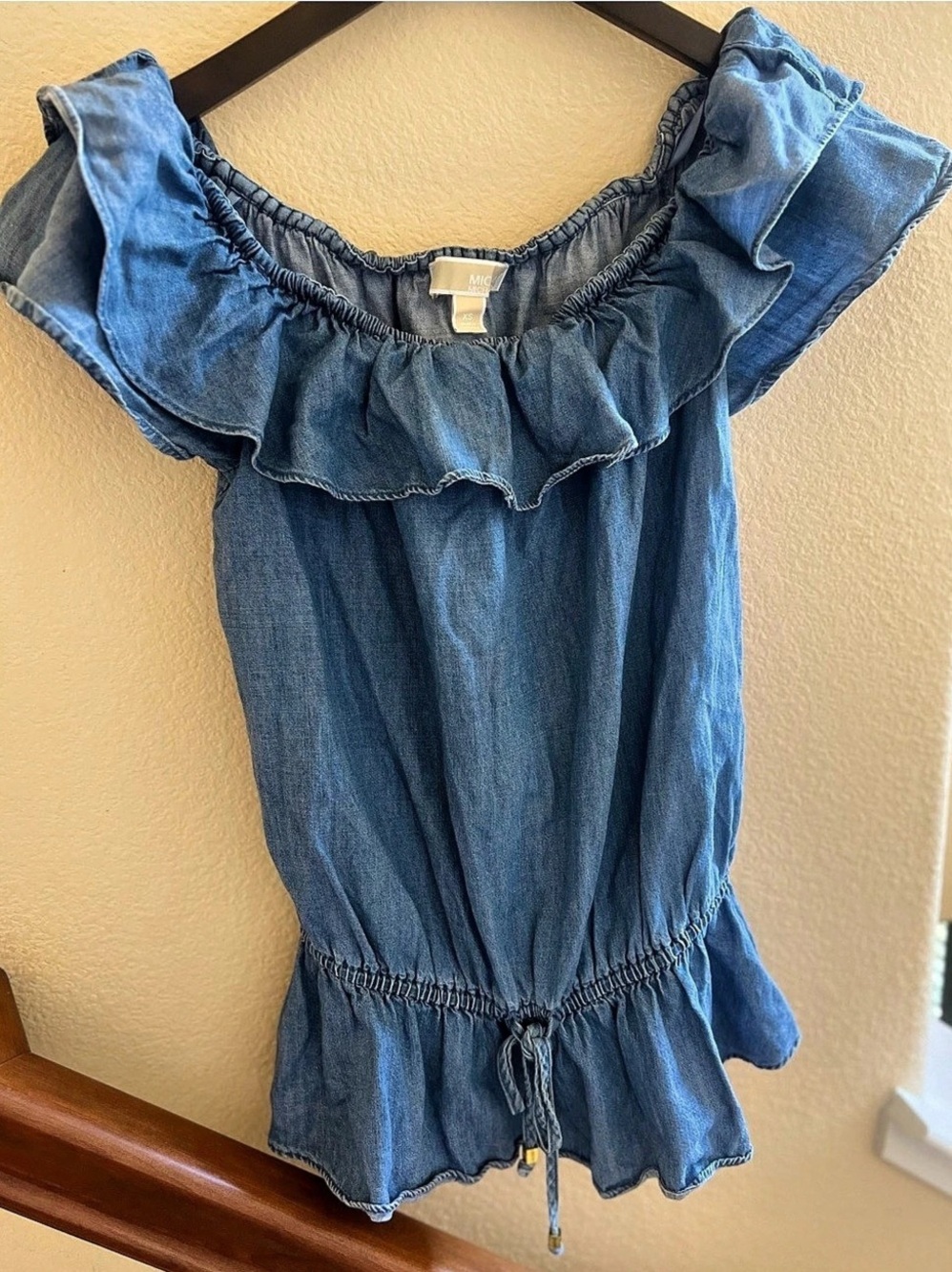 MICHAEL KORS Chambray Ruffled Off-The-Shoulder Peasant Top Size XS